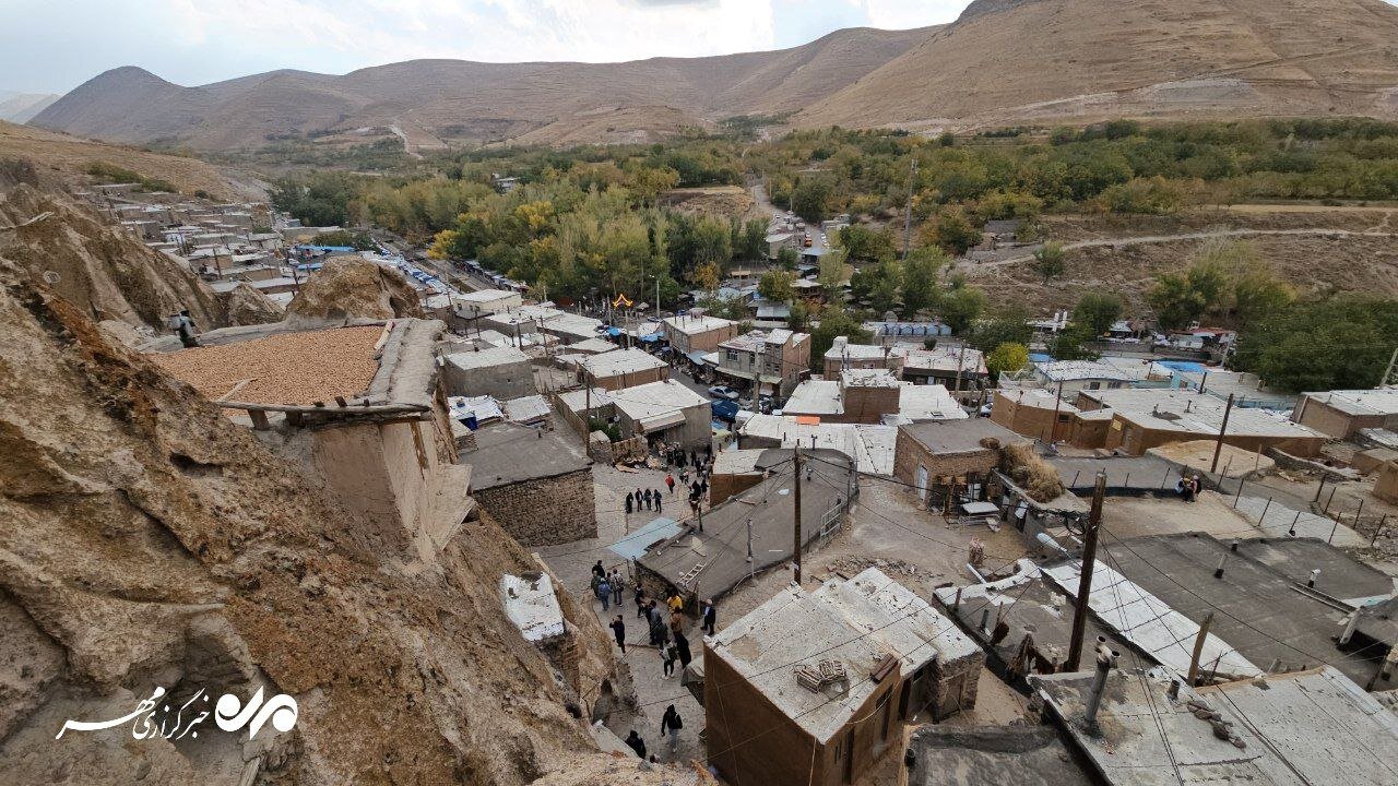 فروش صنایع دستی چین در روستای تاریخی کندوان!؛ درخواست اهالی روستا