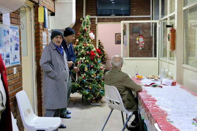 بازدید دستیار اجتماعی رئیس‌جمهور از مرکز سالمندان گئورگ مقدس